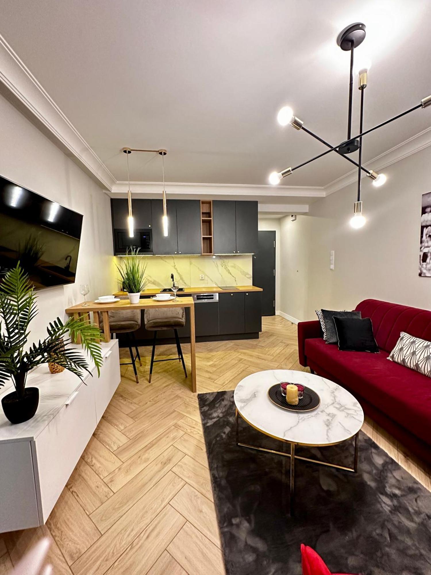 Apartamenty Kielce- Apartament Rubin Przy Zalew Kielecki, Faktura, Parking, Centrum エクステリア 写真