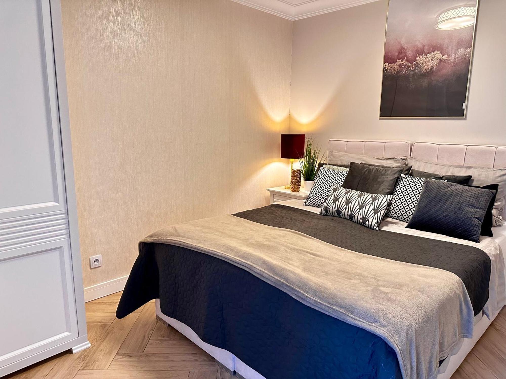 Apartamenty Kielce- Apartament Rubin Przy Zalew Kielecki, Faktura, Parking, Centrum エクステリア 写真